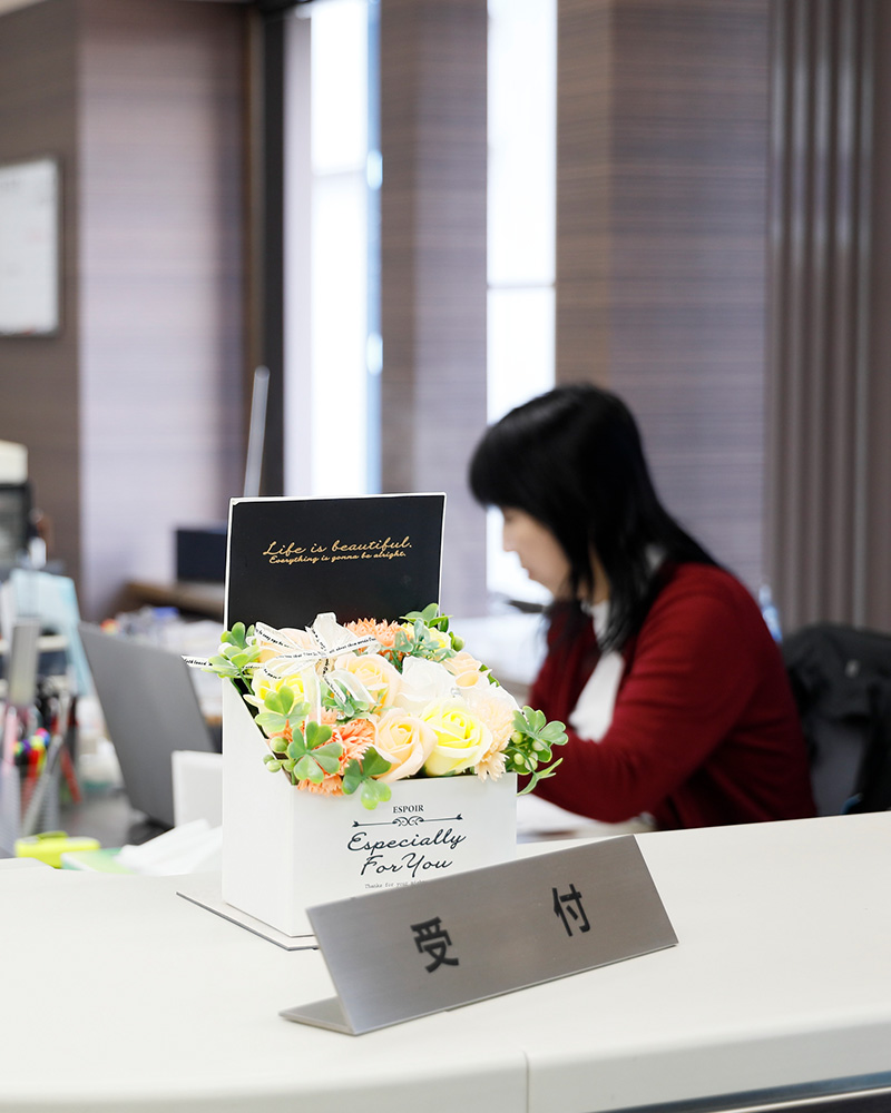 社員が働く様子